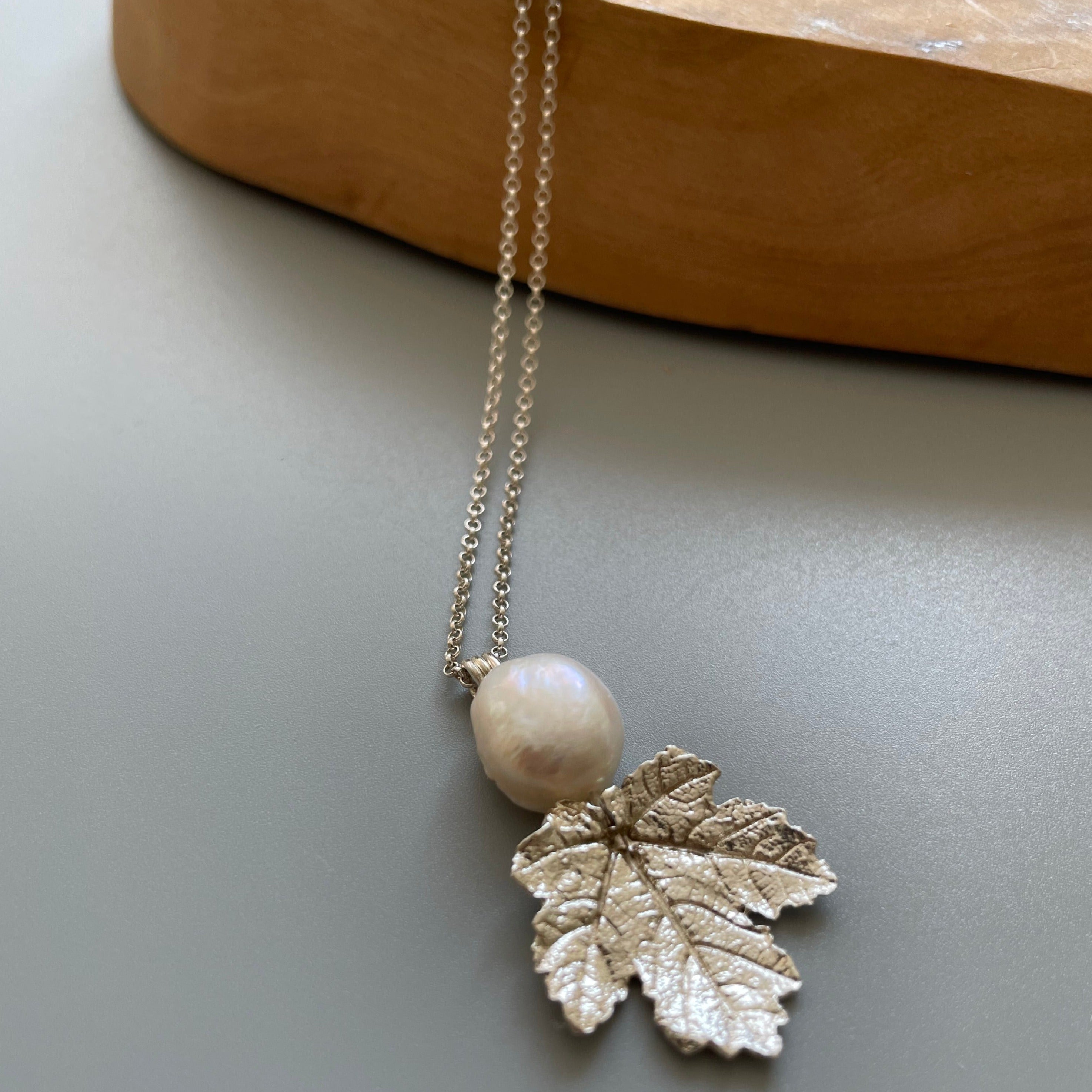 Maple Leaf Silver Earring and Necklace with Pearl